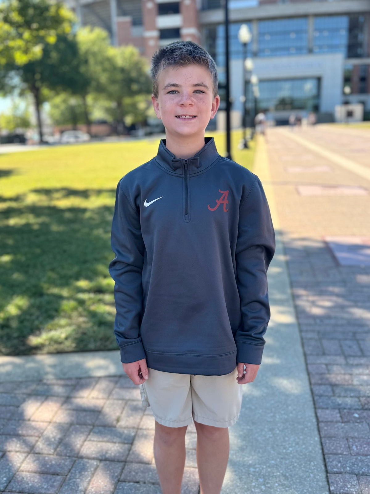 Youth Nike Anthracite Script A Therma-FIT Quarter-Zip Pullover