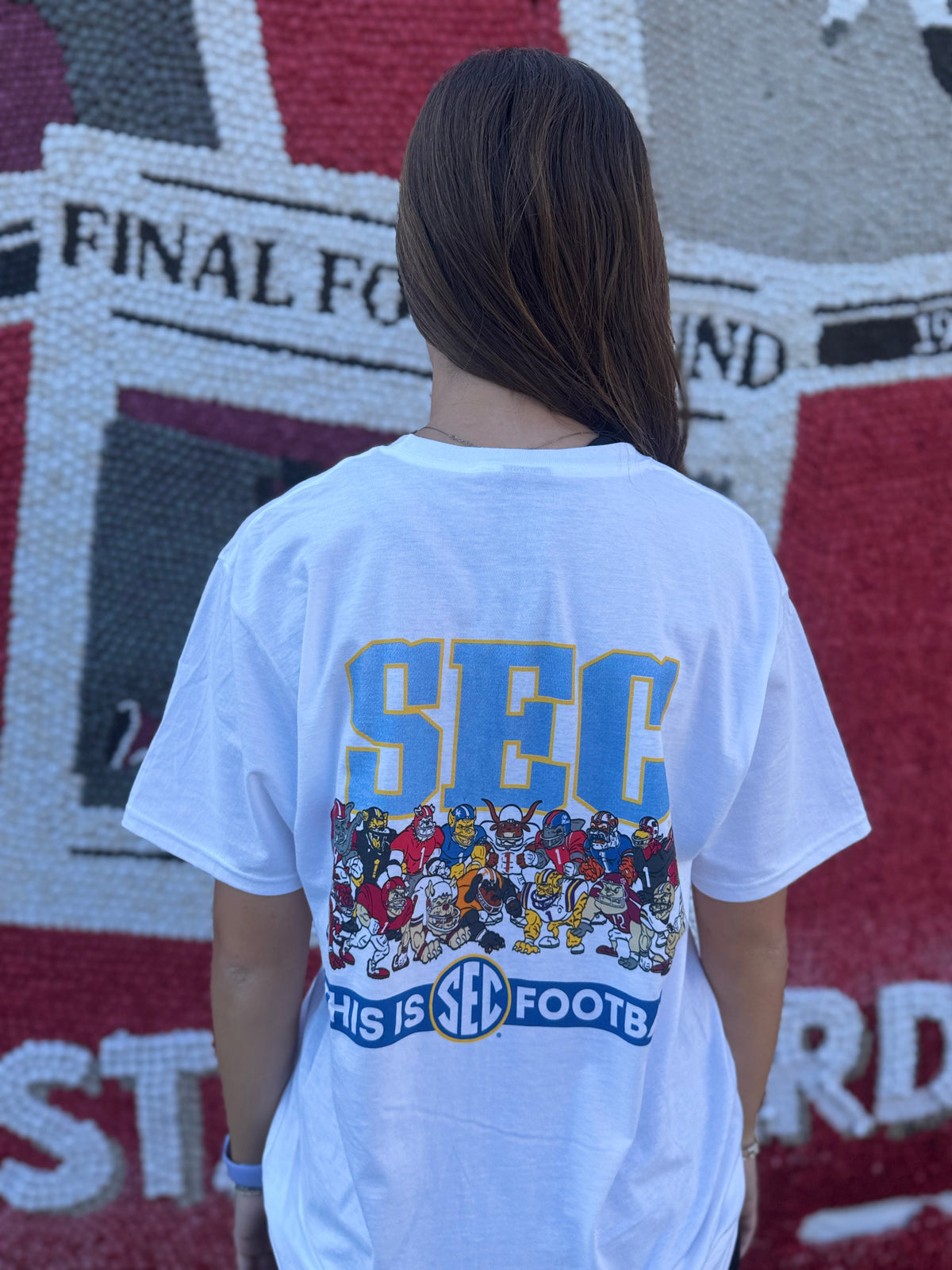 SEC Illustration Mascot Short Sleeve T-Shirt